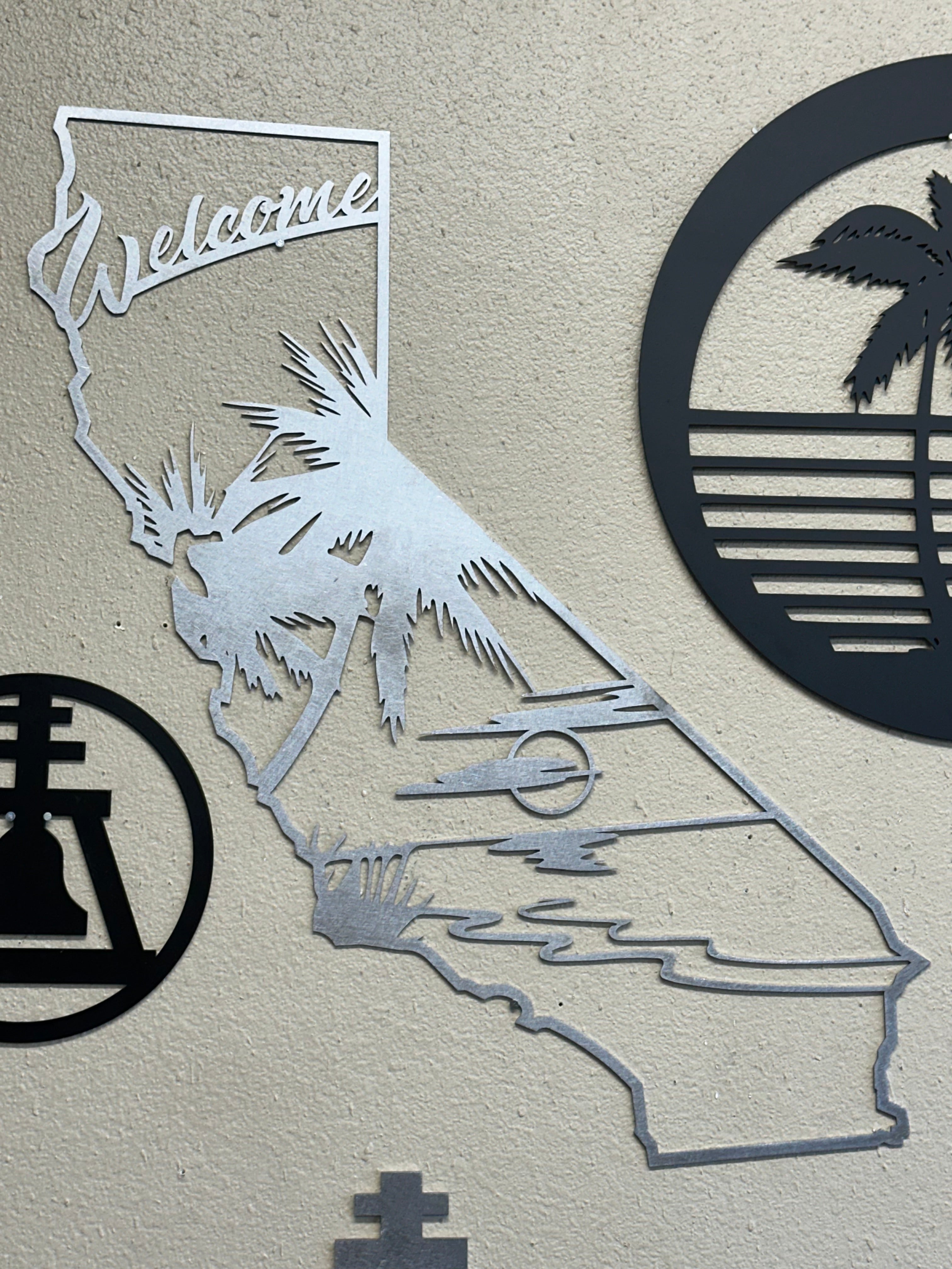 California Welcome Sign – BK Metal Art