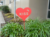 'Kiss' Garden Stake